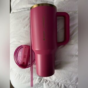 Starbucks Stanley Rose and Gold 40oz tumbler